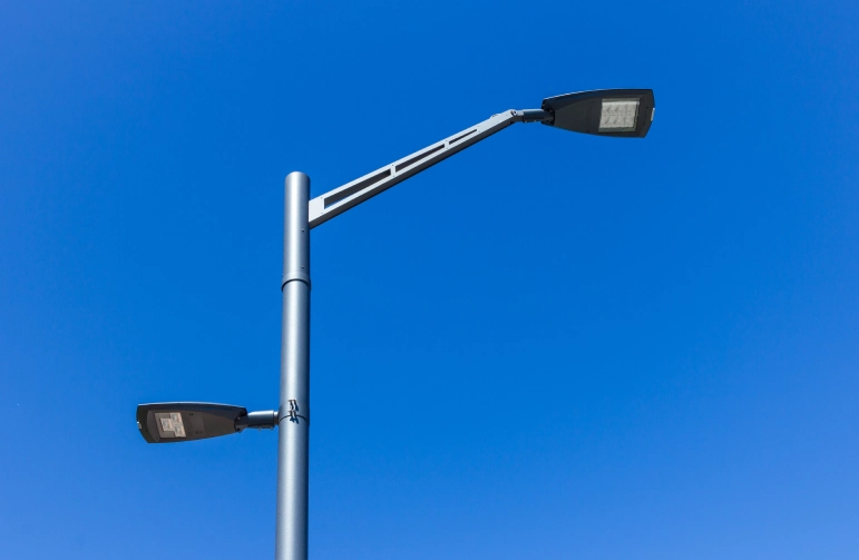 Street and Area Lighting